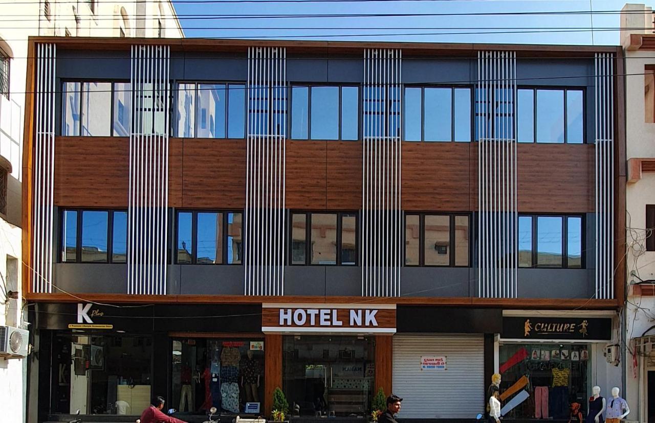 Hotel N K Bhudzs Kültér fotó